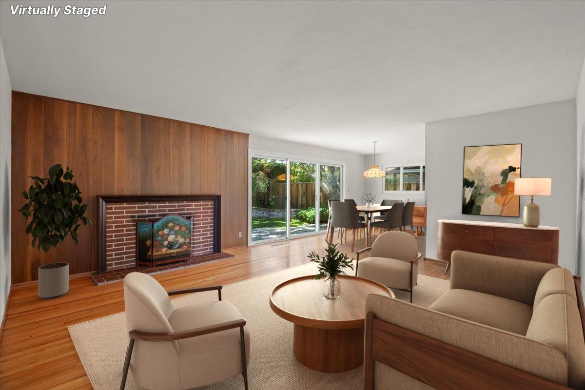 Detail Gallery Image 4 of 22 For 1526 Bedford Ave, Sunnyvale,  CA 94087 - 4 Beds | 2 Baths