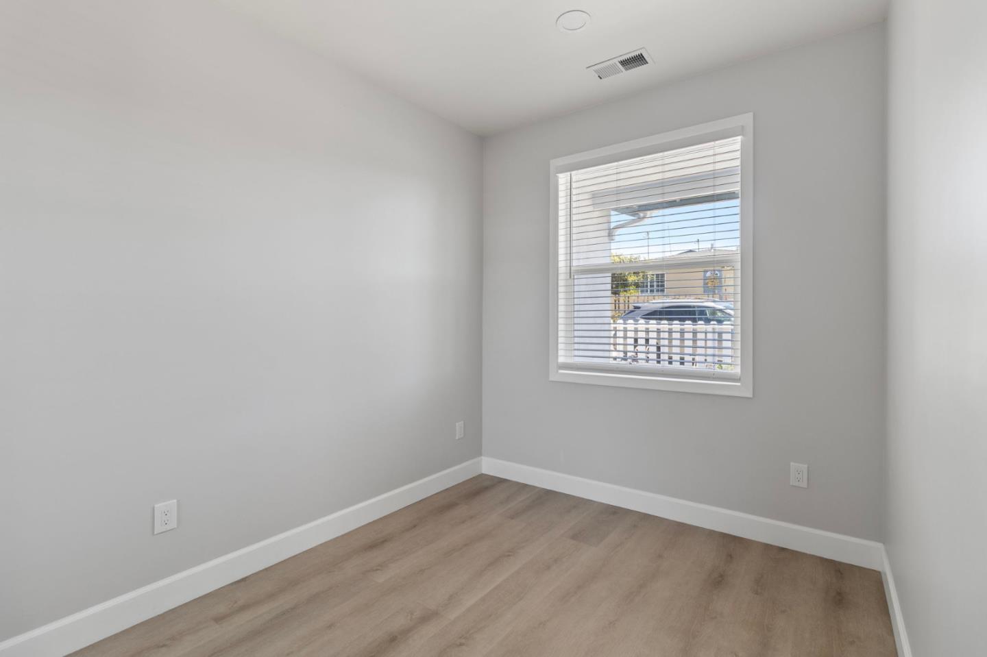 Detail Gallery Image 14 of 31 For 1787 Laguna St, Seaside,  CA 93955 - 3 Beds | 2 Baths