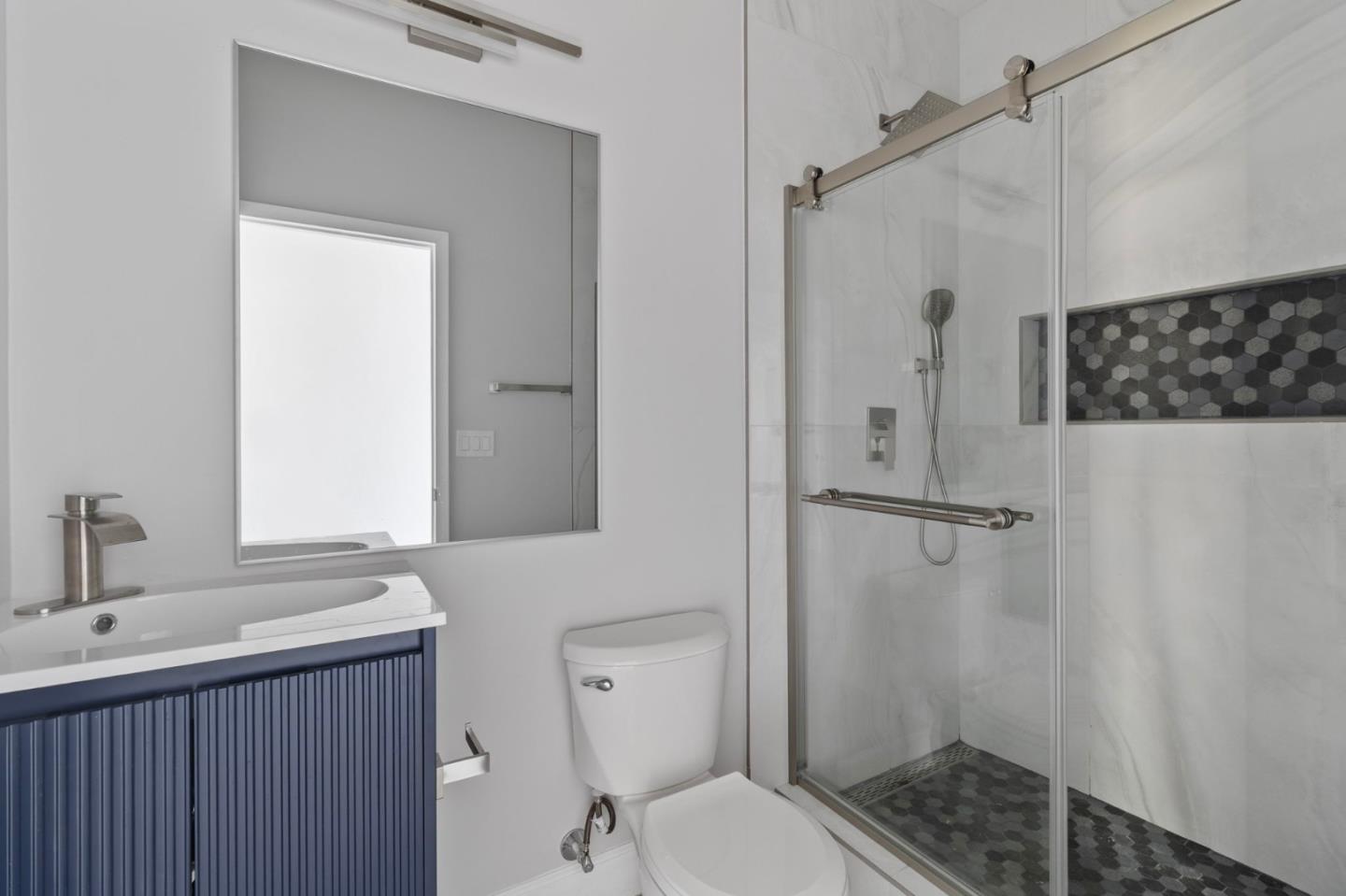 Detail Gallery Image 17 of 31 For 1787 Laguna St, Seaside,  CA 93955 - 3 Beds | 2 Baths