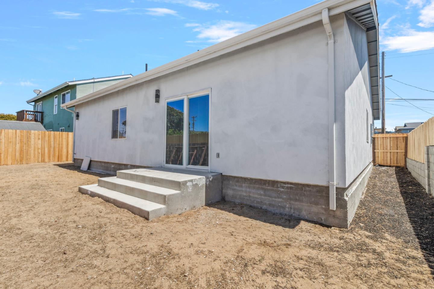Detail Gallery Image 24 of 31 For 1787 Laguna St, Seaside,  CA 93955 - 3 Beds | 2 Baths