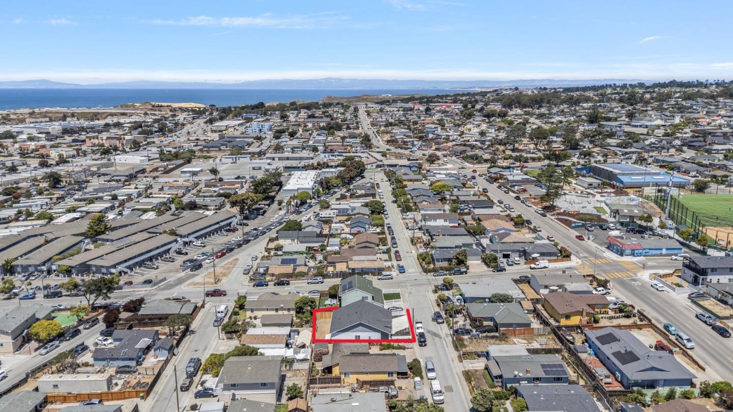 Detail Gallery Image 28 of 31 For 1787 Laguna St, Seaside,  CA 93955 - 3 Beds | 2 Baths