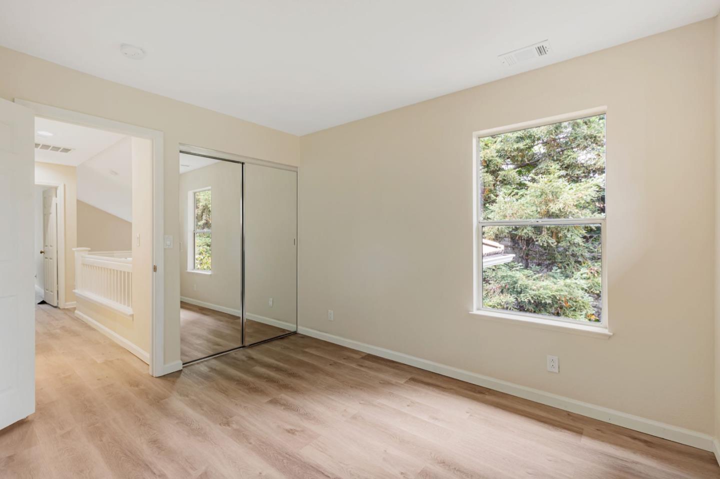 Detail Gallery Image 25 of 37 For 6121 Lambeck Ln, San Jose,  CA 95119 - 3 Beds | 3 Baths