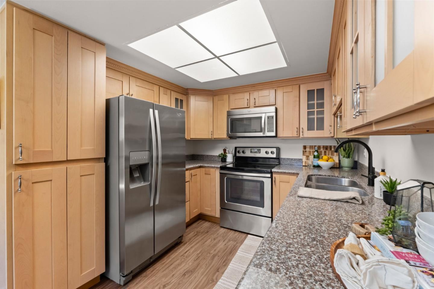 Detail Gallery Image 18 of 45 For 1132 Callas Ln #1,  Capitola,  CA 95010 - 2 Beds | 1 Baths