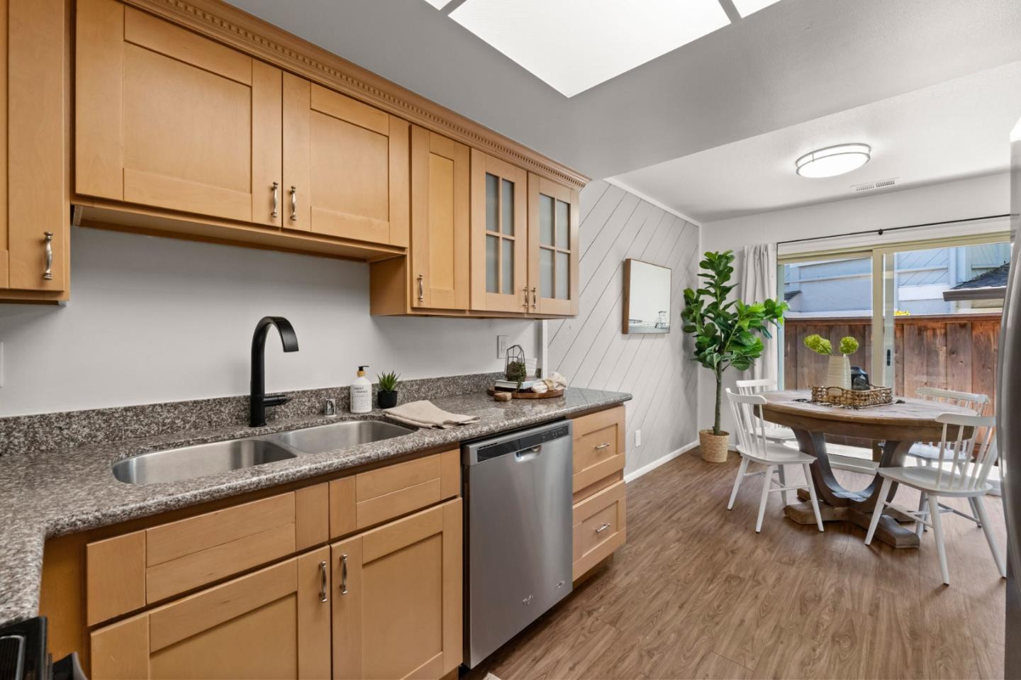 Detail Gallery Image 20 of 45 For 1132 Callas Ln #1,  Capitola,  CA 95010 - 2 Beds | 1 Baths