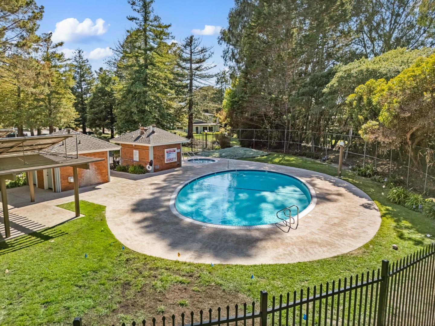 Detail Gallery Image 36 of 45 For 1132 Callas Ln #1,  Capitola,  CA 95010 - 2 Beds | 1 Baths