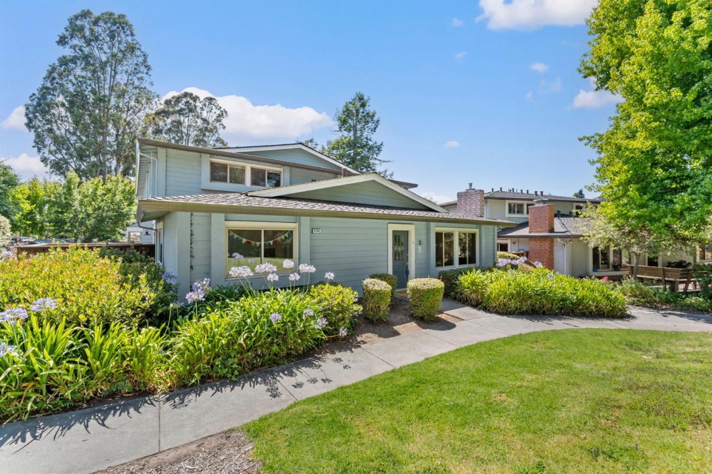 Detail Gallery Image 4 of 45 For 1132 Callas Ln #1,  Capitola,  CA 95010 - 2 Beds | 1 Baths