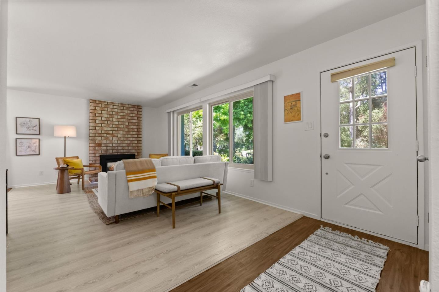 Detail Gallery Image 6 of 45 For 1132 Callas Ln #1,  Capitola,  CA 95010 - 2 Beds | 1 Baths