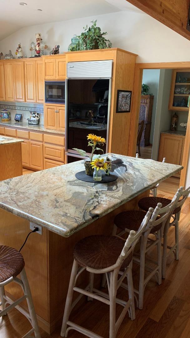 Detail Gallery Image 24 of 43 For 21050 Uvas Road, Morgan Hill,  CA 95037 - 4 Beds | 4/1 Baths