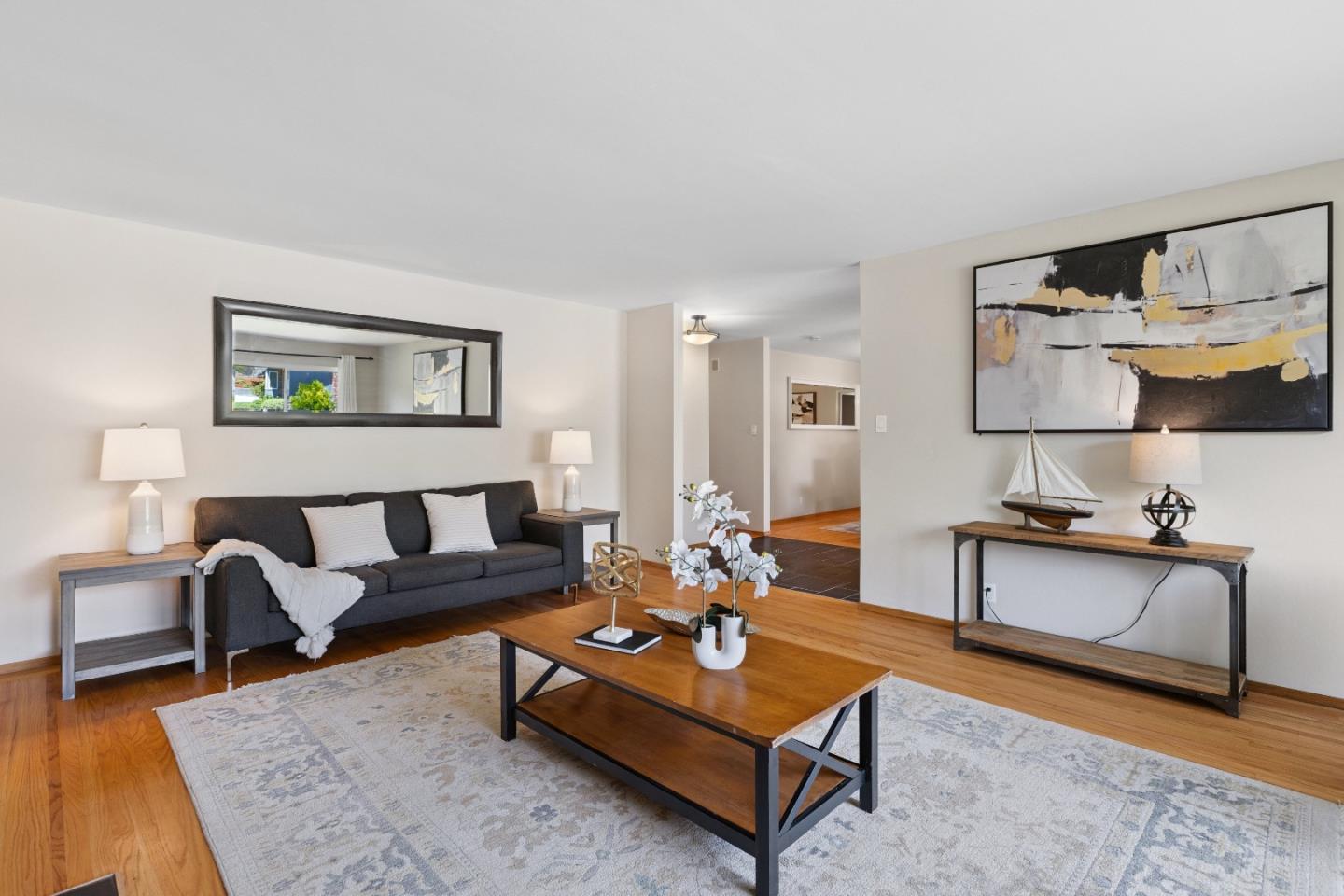 Detail Gallery Image 11 of 37 For 1441 Woodberry Ave, San Mateo,  CA 94403 - 3 Beds | 2/1 Baths