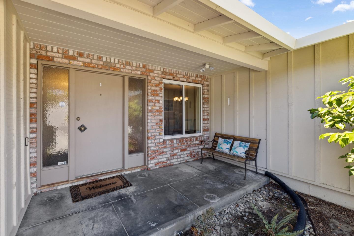 Detail Gallery Image 7 of 37 For 1441 Woodberry Ave, San Mateo,  CA 94403 - 3 Beds | 2/1 Baths