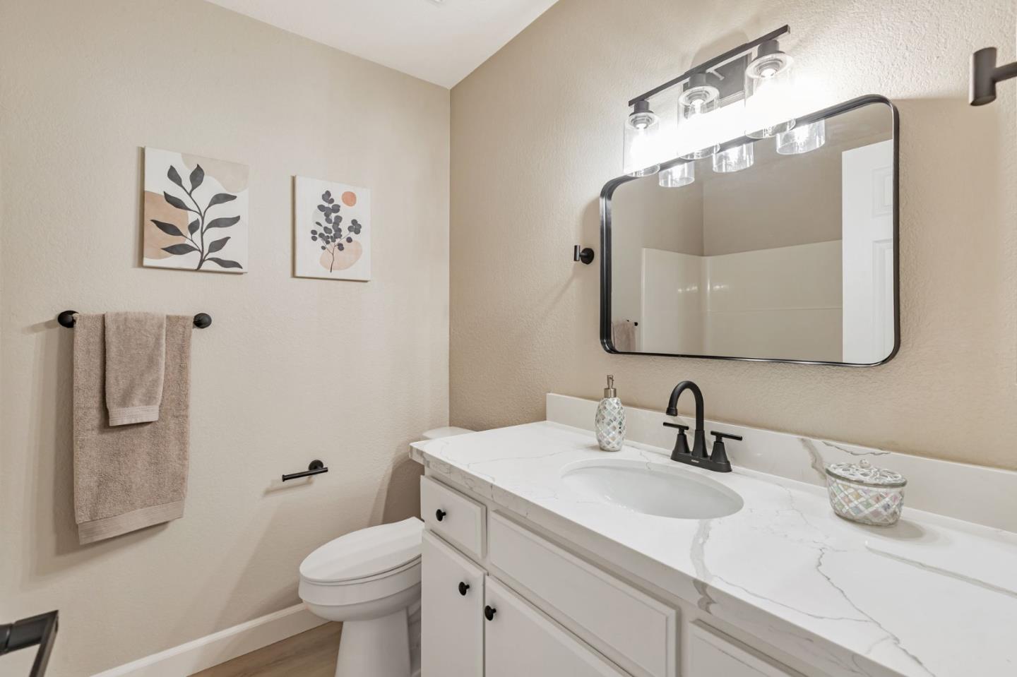 Detail Gallery Image 29 of 41 For 751 Williamsburg Way, Gilroy,  CA 95020 - 2 Beds | 2/1 Baths