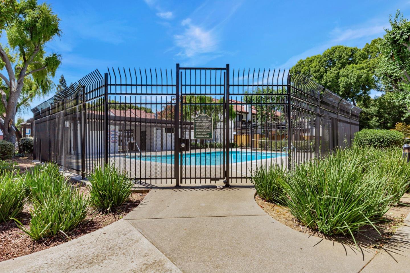 Detail Gallery Image 38 of 41 For 751 Williamsburg Way, Gilroy,  CA 95020 - 2 Beds | 2/1 Baths