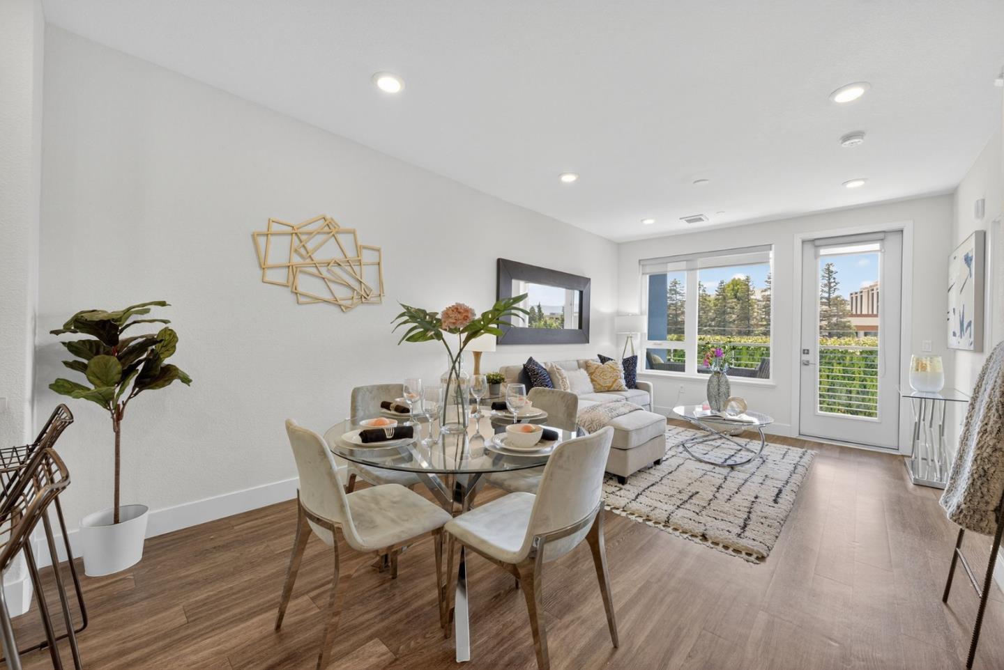 Detail Gallery Image 12 of 79 For 5933 Sunstone Dr #203,  San Jose,  CA 95123 - 2 Beds | 1 Baths