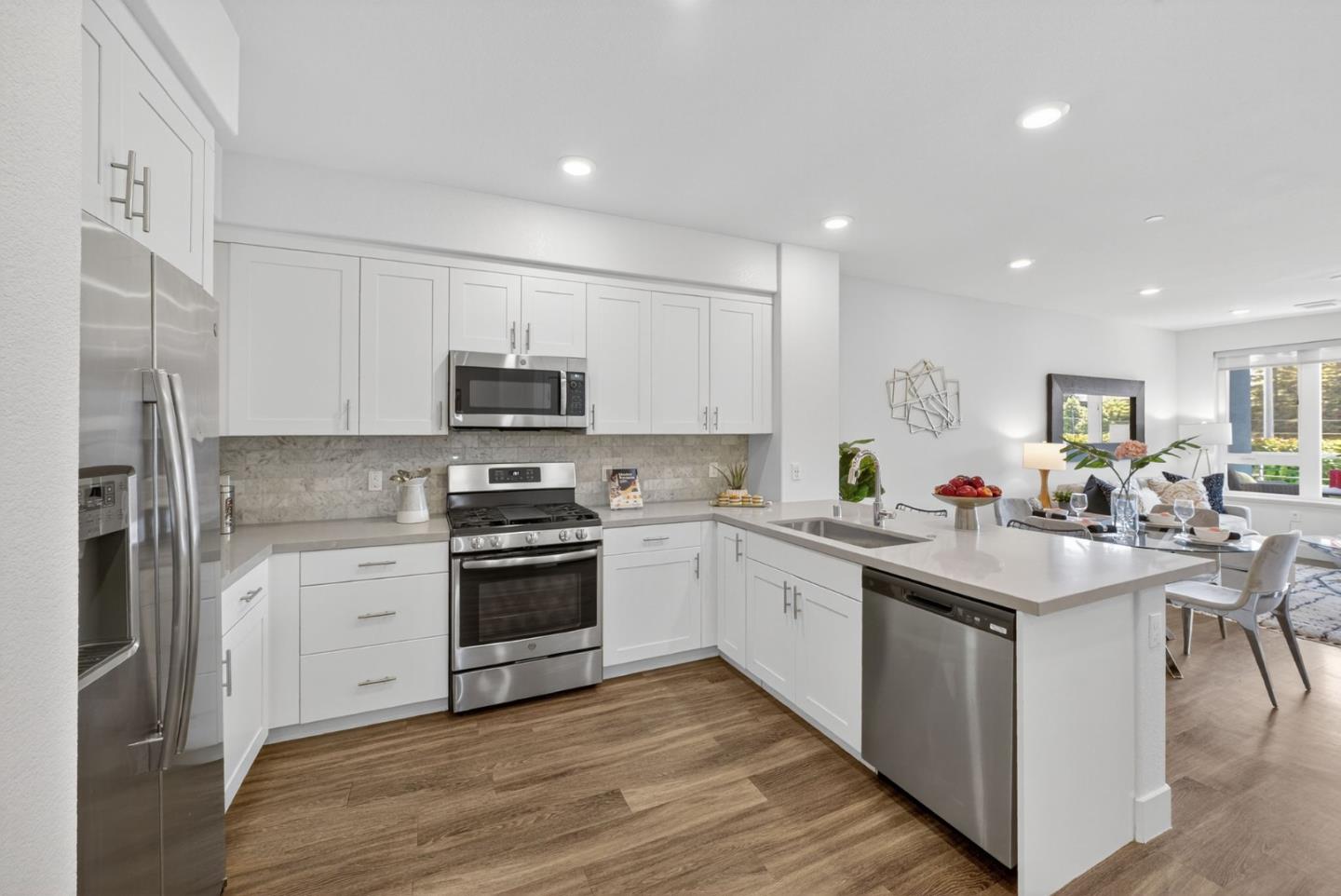 Detail Gallery Image 13 of 79 For 5933 Sunstone Dr #203,  San Jose,  CA 95123 - 2 Beds | 1 Baths