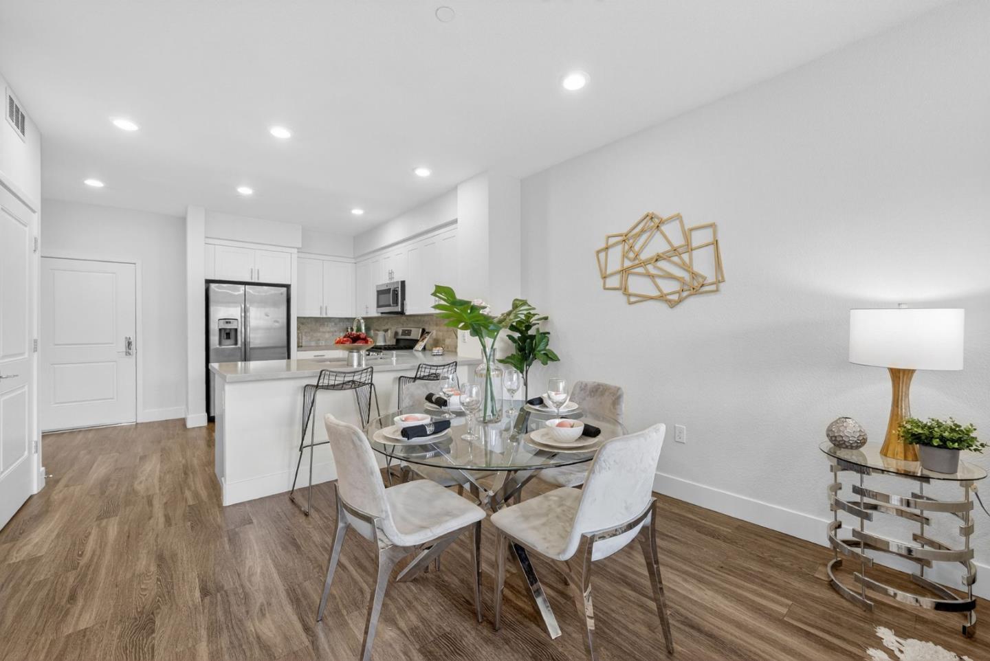Detail Gallery Image 14 of 79 For 5933 Sunstone Dr #203,  San Jose,  CA 95123 - 2 Beds | 1 Baths