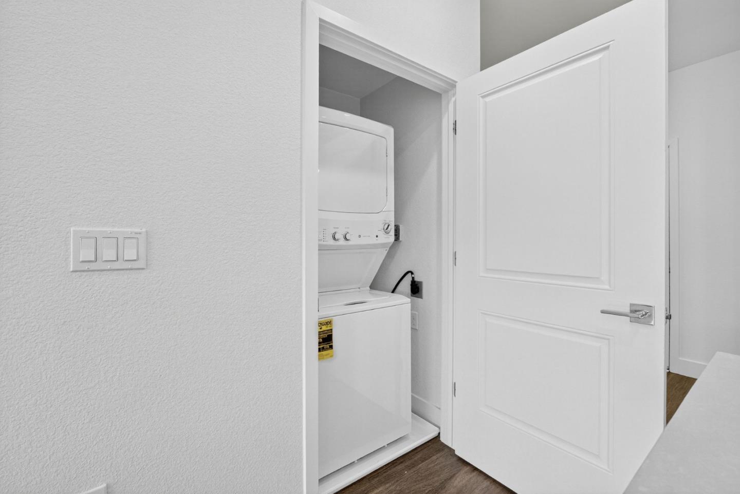 Detail Gallery Image 27 of 79 For 5933 Sunstone Dr #203,  San Jose,  CA 95123 - 2 Beds | 1 Baths