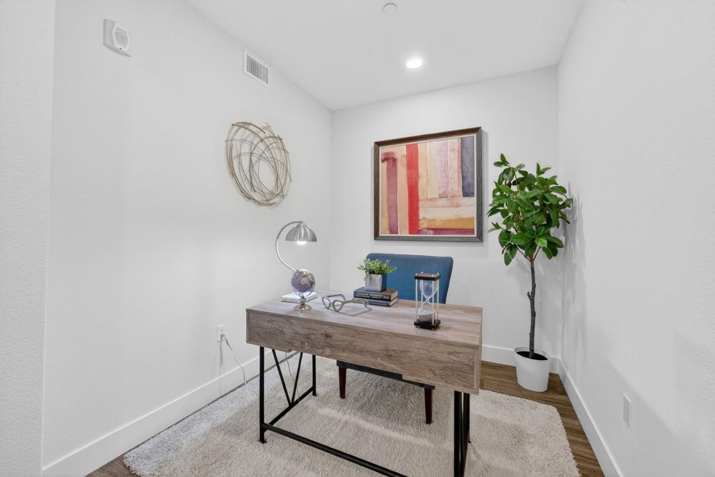 Detail Gallery Image 9 of 79 For 5933 Sunstone Dr #203,  San Jose,  CA 95123 - 2 Beds | 1 Baths