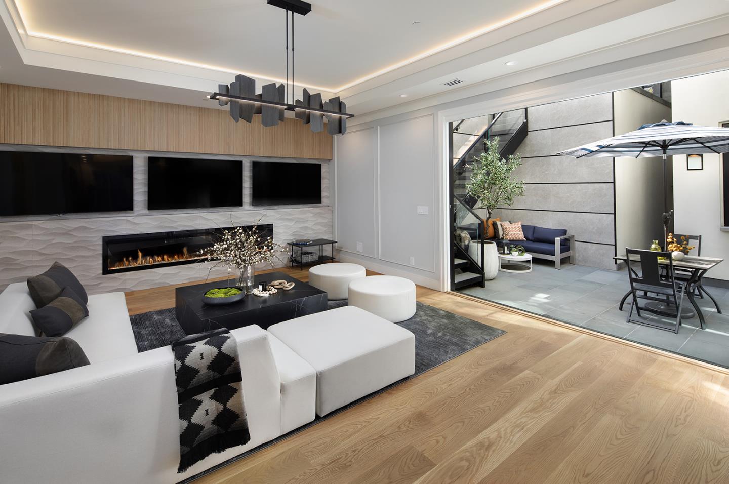 Detail Gallery Image 22 of 25 For 1700 Waverley St, Palo Alto,  CA 94301 - 5 Beds | 6/1 Baths