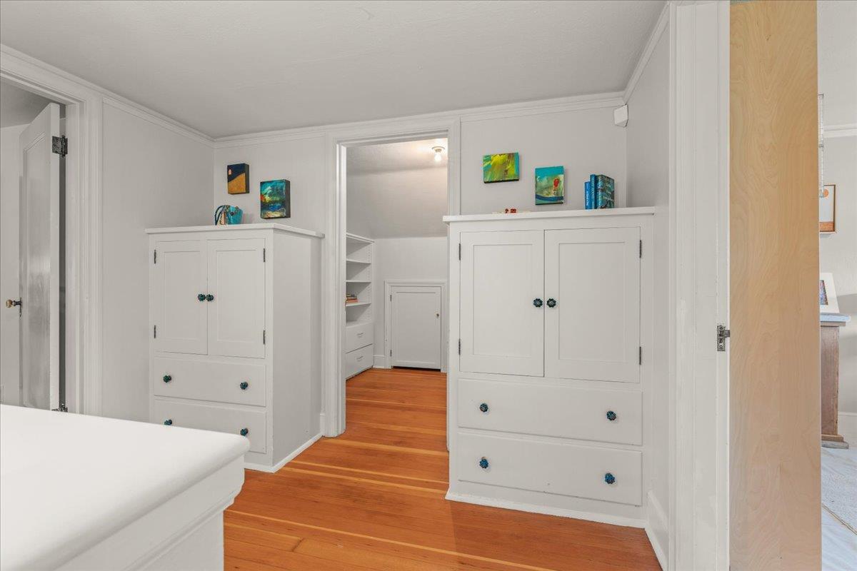 Detail Gallery Image 26 of 42 For 503 Van Ness Ave, Santa Cruz,  CA 95060 - 4 Beds | 2 Baths