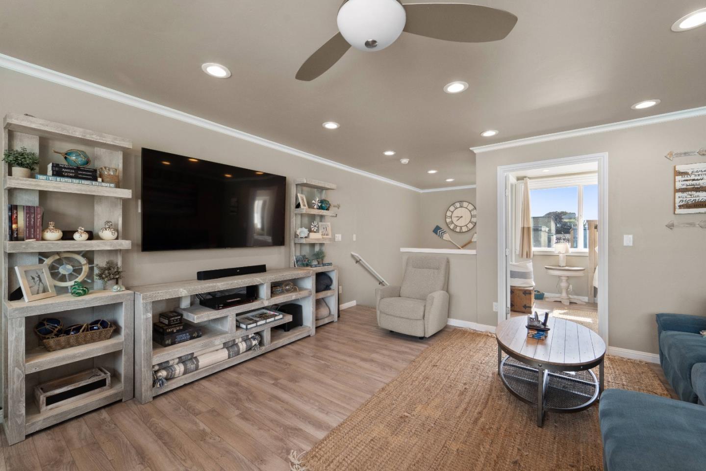 Detail Gallery Image 36 of 91 For 107 Park Pl, Capitola,  CA 95010 - – Beds | – Baths