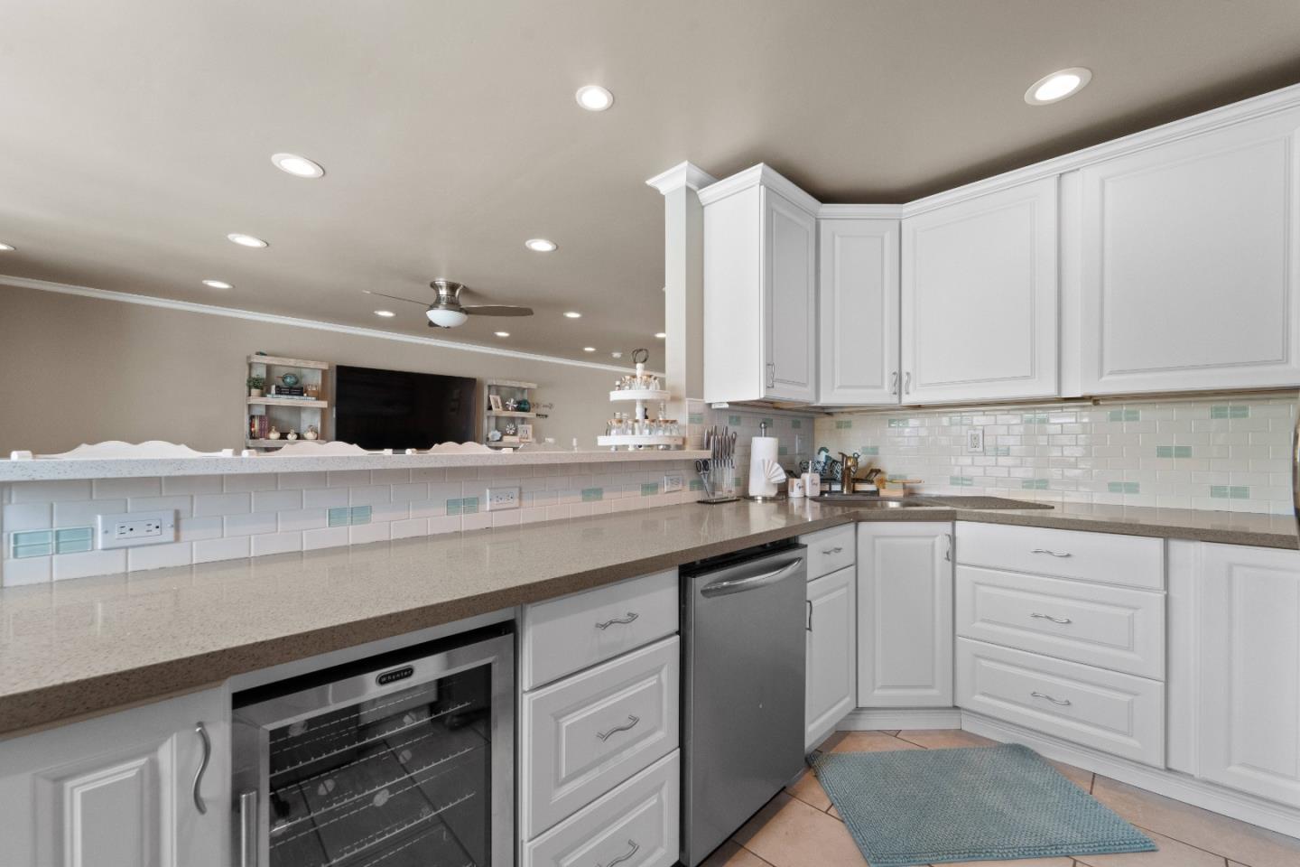 Detail Gallery Image 37 of 91 For 107 Park Pl, Capitola,  CA 95010 - – Beds | – Baths