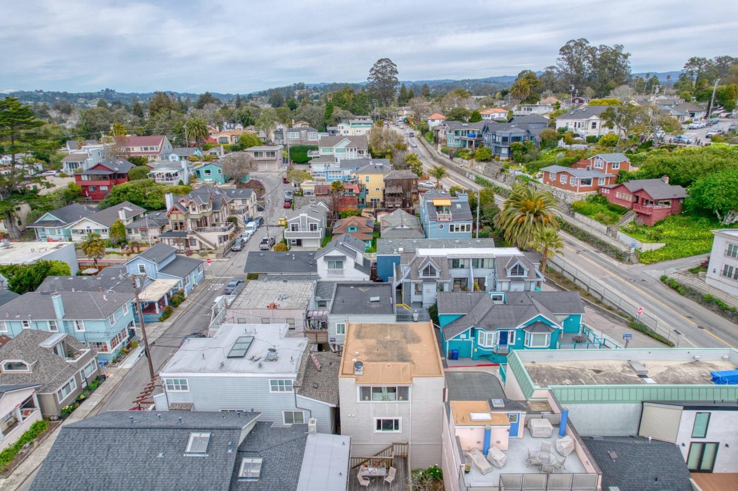 Detail Gallery Image 80 of 91 For 107 Park Pl, Capitola,  CA 95010 - – Beds | – Baths