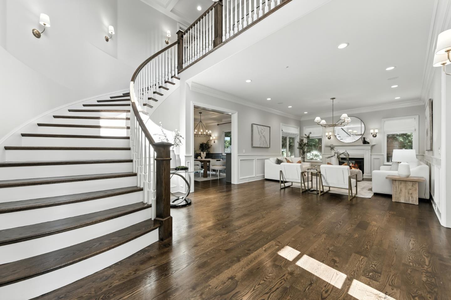 Detail Gallery Image 22 of 62 For 629 Lombardy Way, Redwood City,  CA 94062 - 5 Beds | 4/1 Baths