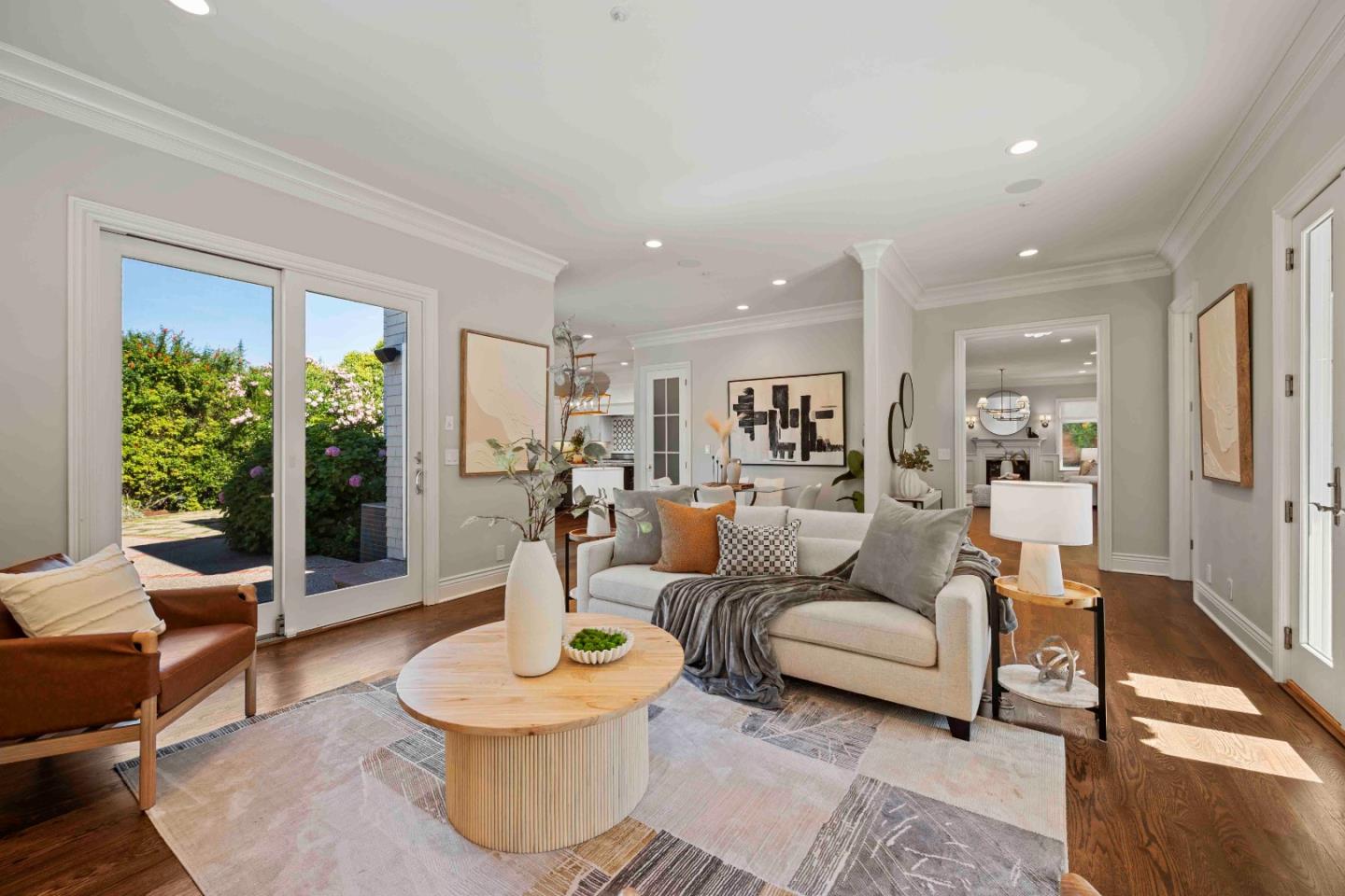 Detail Gallery Image 33 of 62 For 629 Lombardy Way, Redwood City,  CA 94062 - 5 Beds | 4/1 Baths