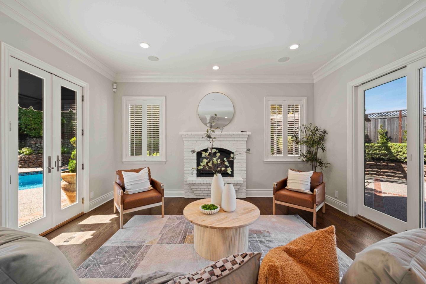 Detail Gallery Image 34 of 62 For 629 Lombardy Way, Redwood City,  CA 94062 - 5 Beds | 4/1 Baths