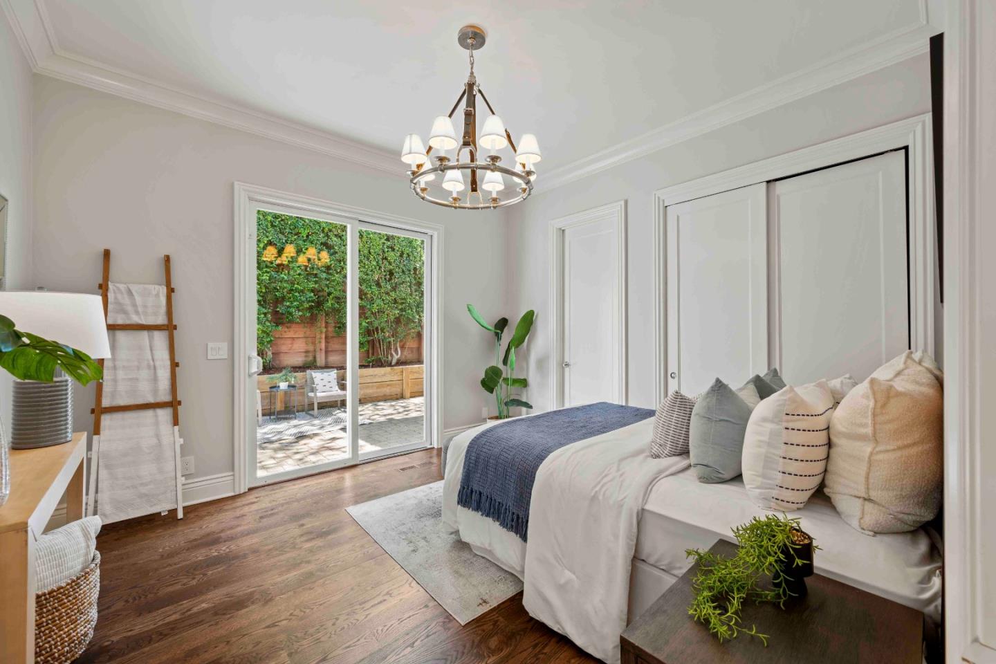 Detail Gallery Image 45 of 62 For 629 Lombardy Way, Redwood City,  CA 94062 - 5 Beds | 4/1 Baths