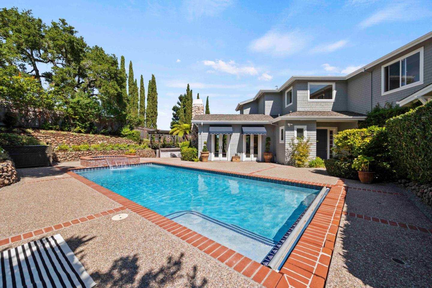 Detail Gallery Image 56 of 62 For 629 Lombardy Way, Redwood City,  CA 94062 - 5 Beds | 4/1 Baths