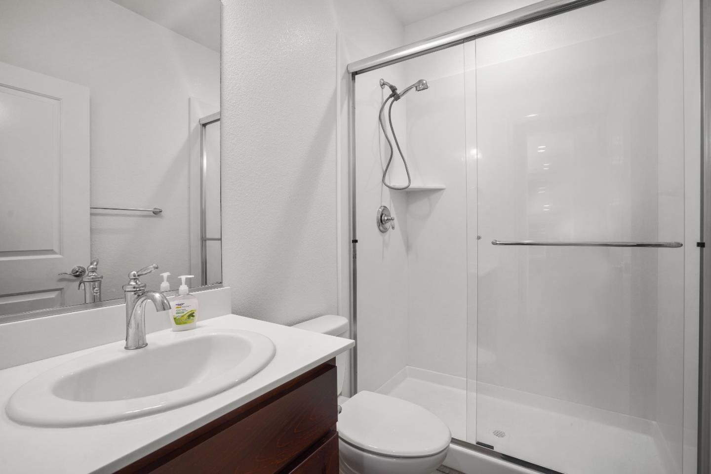 Detail Gallery Image 16 of 23 For 140 Willowrun Way, Oakley,  CA 94561 - 4 Beds | 3 Baths