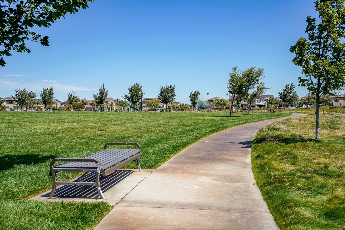 Detail Gallery Image 22 of 23 For 140 Willowrun Way, Oakley,  CA 94561 - 4 Beds | 3 Baths