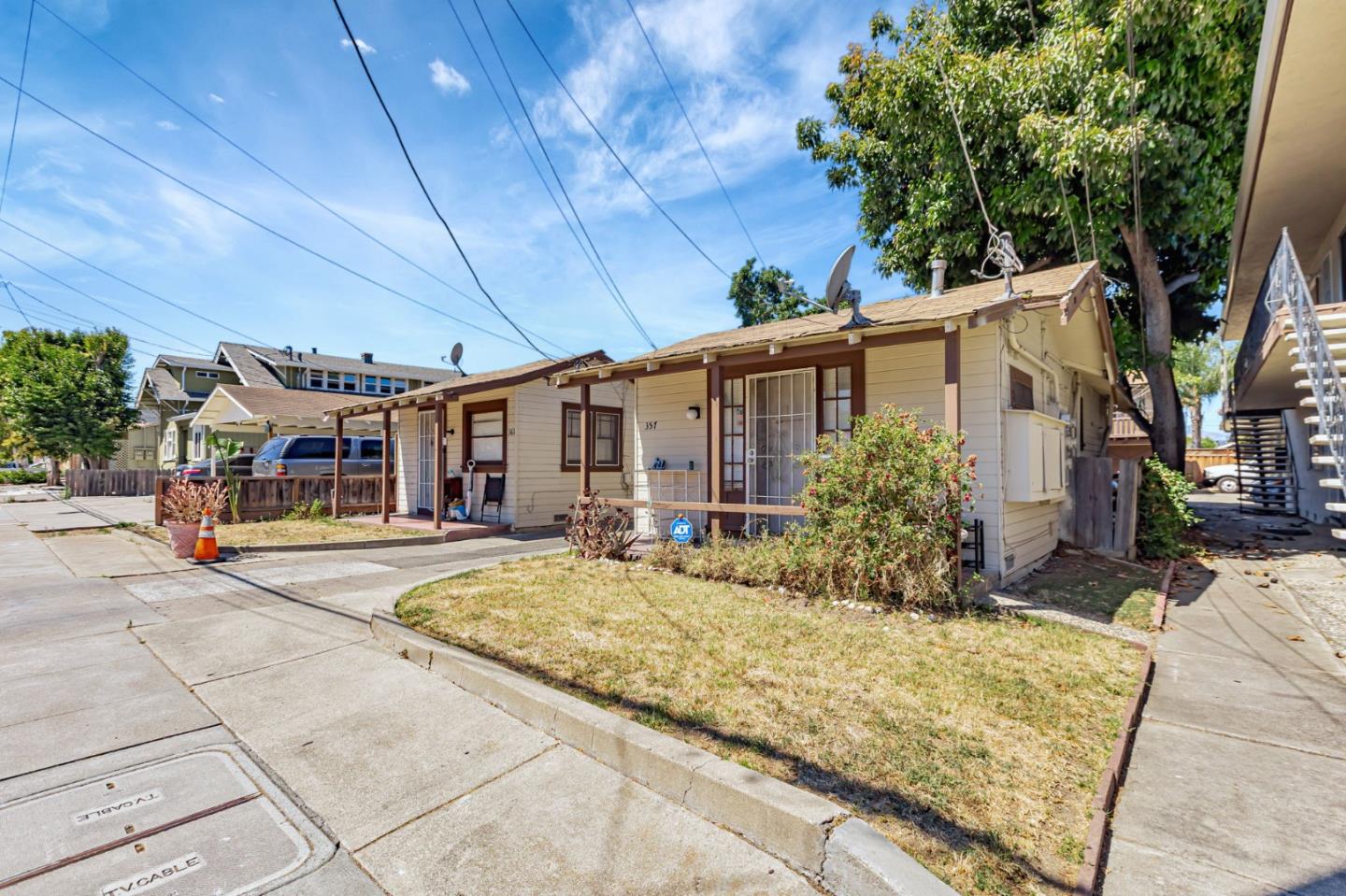 Detail Gallery Image 7 of 9 For 357 Richmond Ave, San Jose,  CA 95128 - – Beds | – Baths