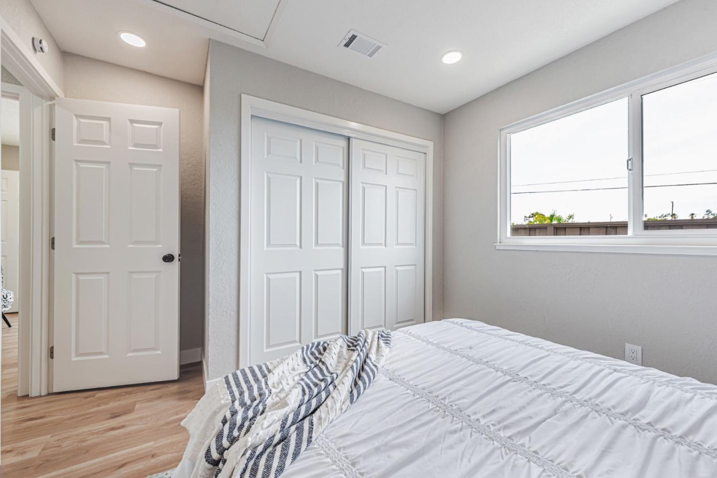Detail Gallery Image 26 of 37 For 4655 Paloma Ave, San Jose,  CA 95111 - 4 Beds | 2 Baths