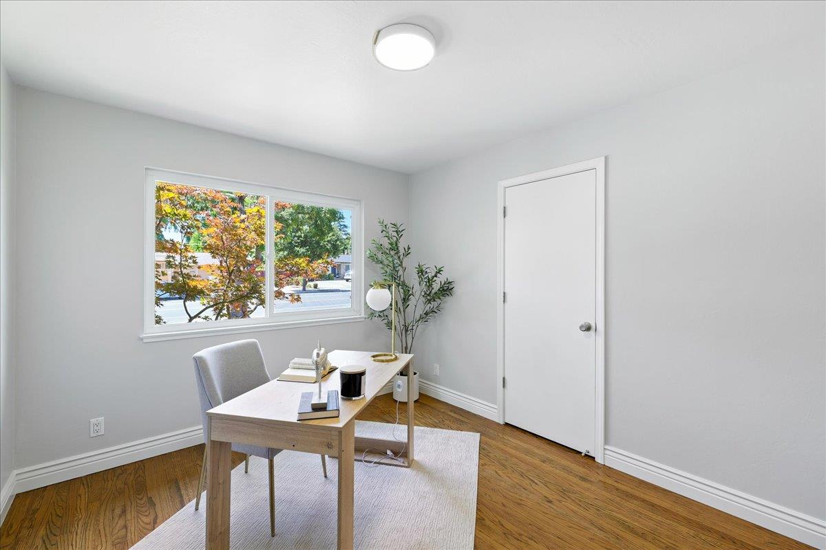 Detail Gallery Image 25 of 55 For 749 W Remington Dr, Sunnyvale,  CA 94087 - 4 Beds | 2 Baths