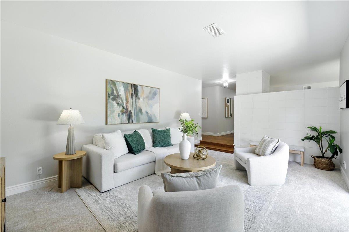 Detail Gallery Image 6 of 55 For 749 W Remington Dr, Sunnyvale,  CA 94087 - 4 Beds | 2 Baths