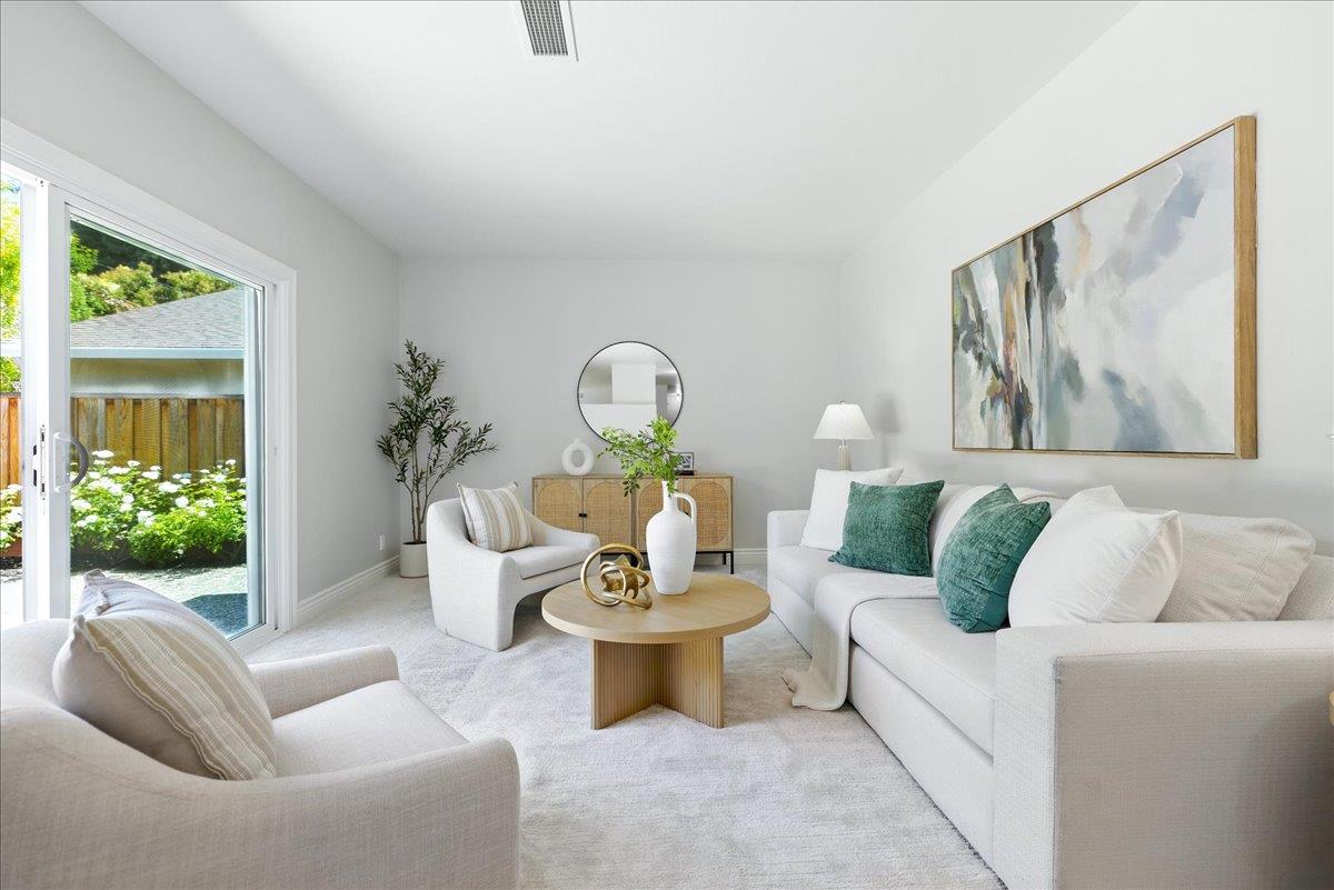 Detail Gallery Image 9 of 55 For 749 W Remington Dr, Sunnyvale,  CA 94087 - 4 Beds | 2 Baths