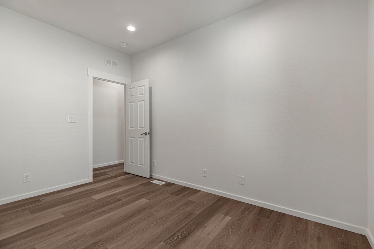 Detail Gallery Image 17 of 31 For 510 Saddlebrook Dr #315,  San Jose,  CA 95136 - 3 Beds | 2 Baths