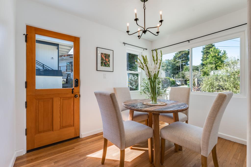 Detail Gallery Image 12 of 34 For 103 Winfield Way, Aptos,  CA 95003 - 3 Beds | 2 Baths