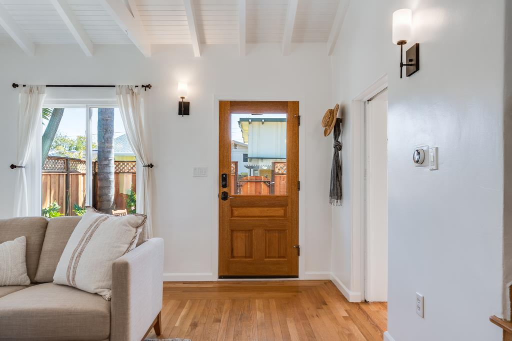 Detail Gallery Image 8 of 34 For 103 Winfield Way, Aptos,  CA 95003 - 3 Beds | 2 Baths