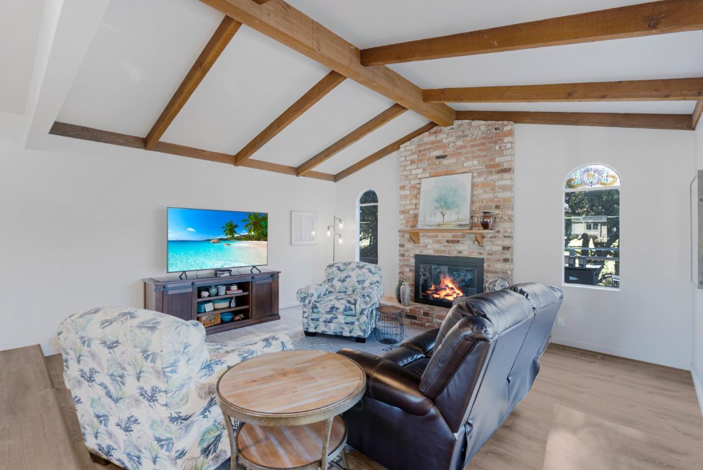 Detail Gallery Image 11 of 78 For 120 Marks Dr, Hollister,  CA 95023 - 2 Beds | 2 Baths