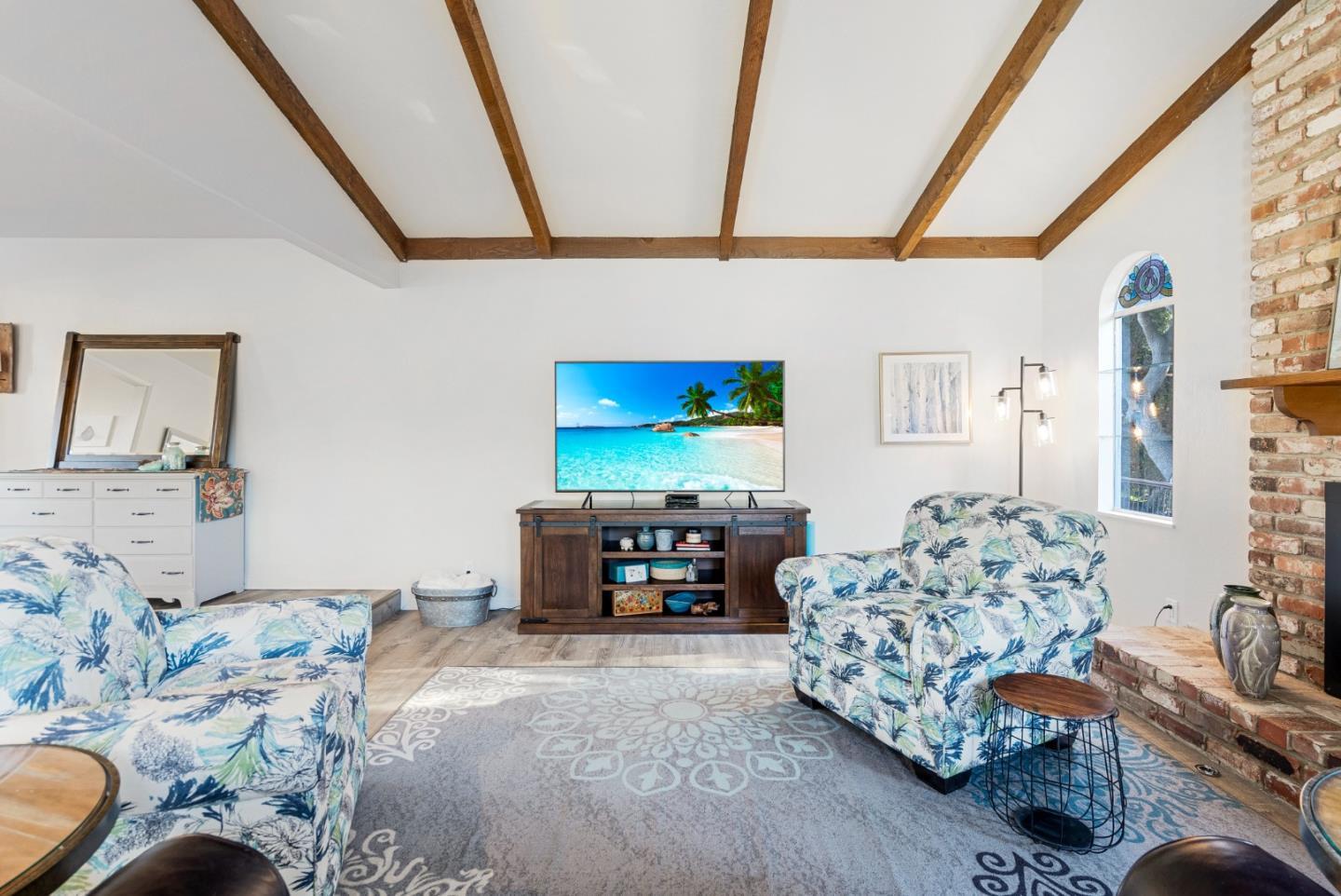 Detail Gallery Image 13 of 78 For 120 Marks Dr, Hollister,  CA 95023 - 2 Beds | 2 Baths