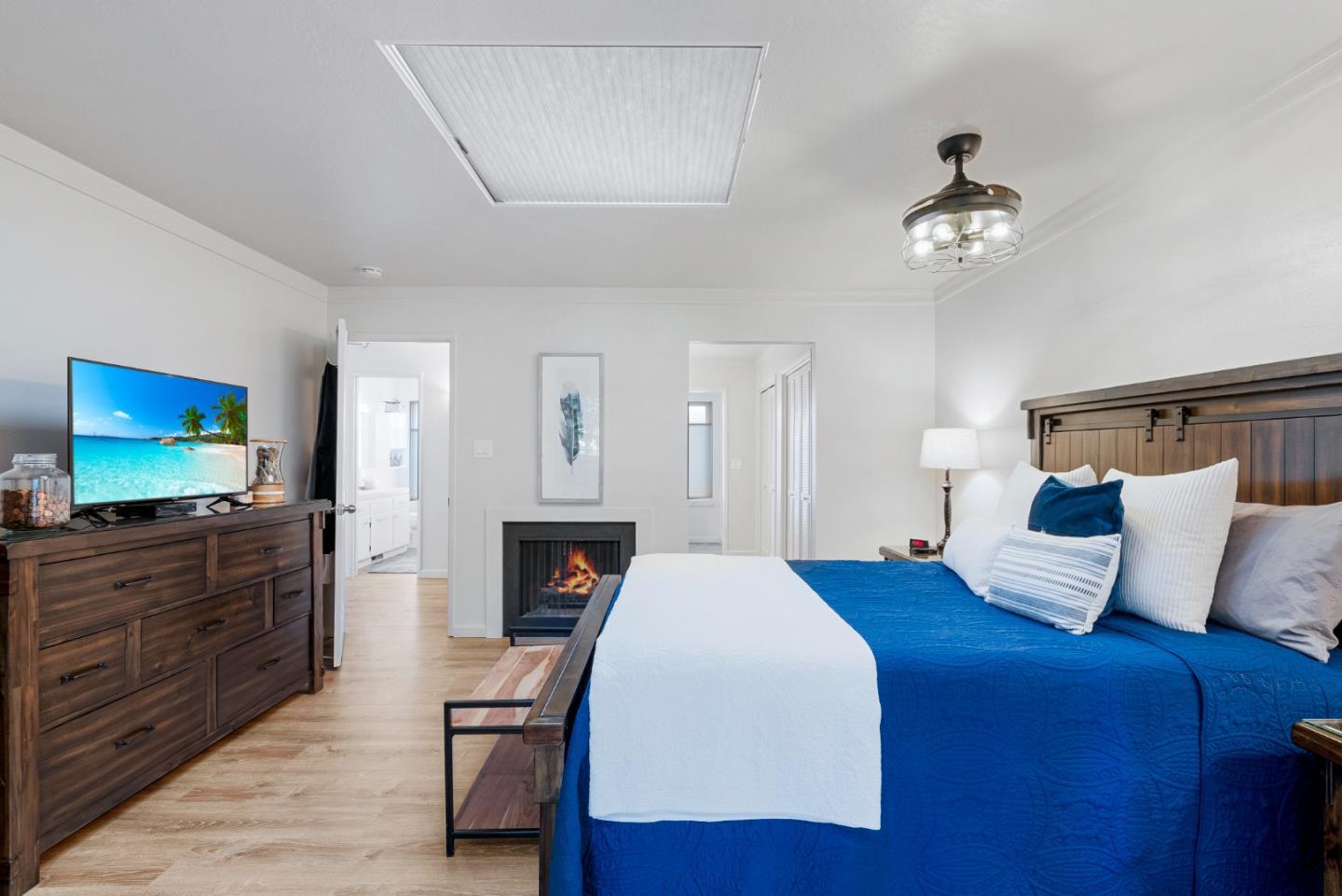 Detail Gallery Image 28 of 78 For 120 Marks Dr, Hollister,  CA 95023 - 2 Beds | 2 Baths