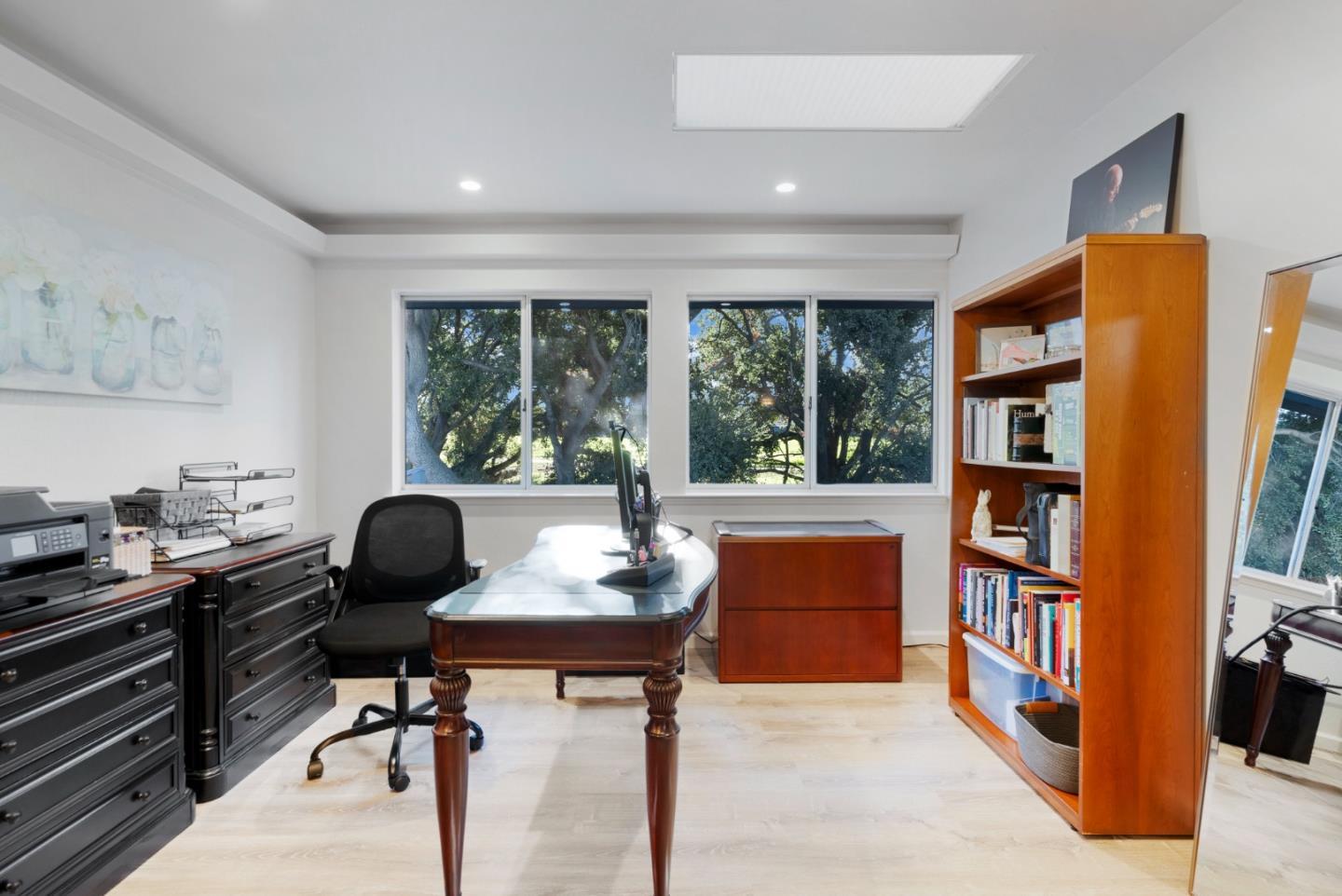 Detail Gallery Image 30 of 78 For 120 Marks Dr, Hollister,  CA 95023 - 2 Beds | 2 Baths