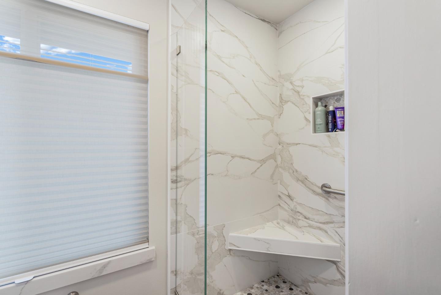 Detail Gallery Image 34 of 78 For 120 Marks Dr, Hollister,  CA 95023 - 2 Beds | 2 Baths