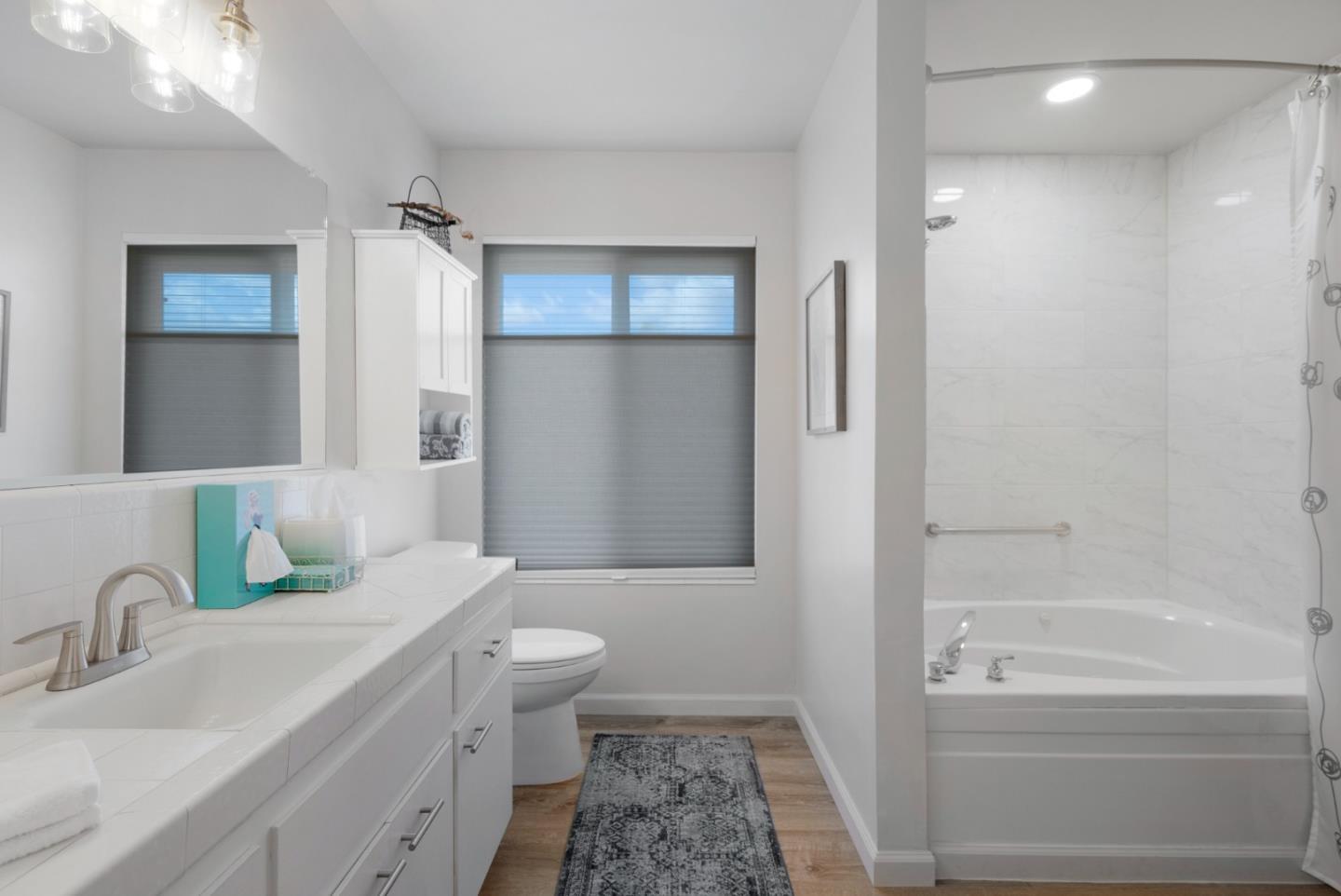 Detail Gallery Image 41 of 78 For 120 Marks Dr, Hollister,  CA 95023 - 2 Beds | 2 Baths
