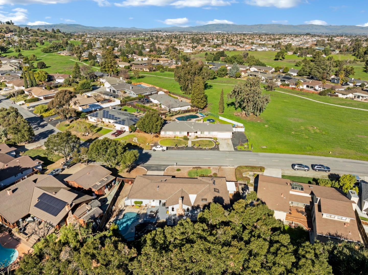 Detail Gallery Image 71 of 78 For 120 Marks Dr, Hollister,  CA 95023 - 2 Beds | 2 Baths