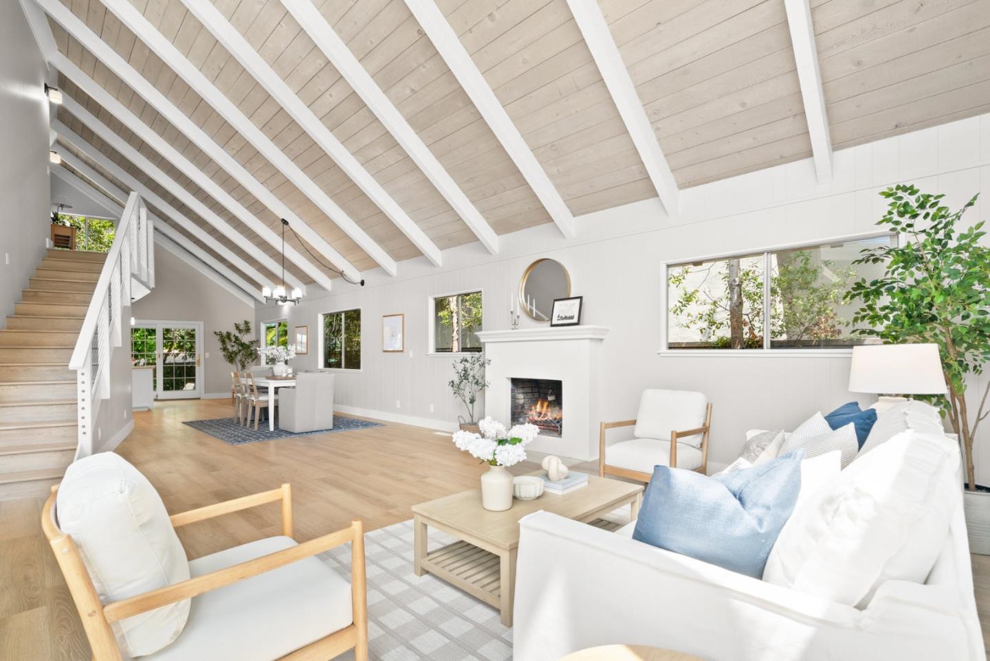 Detail Gallery Image 14 of 67 For 405 Dorsey Ave, Aptos,  CA 95003 - 3 Beds | 2 Baths