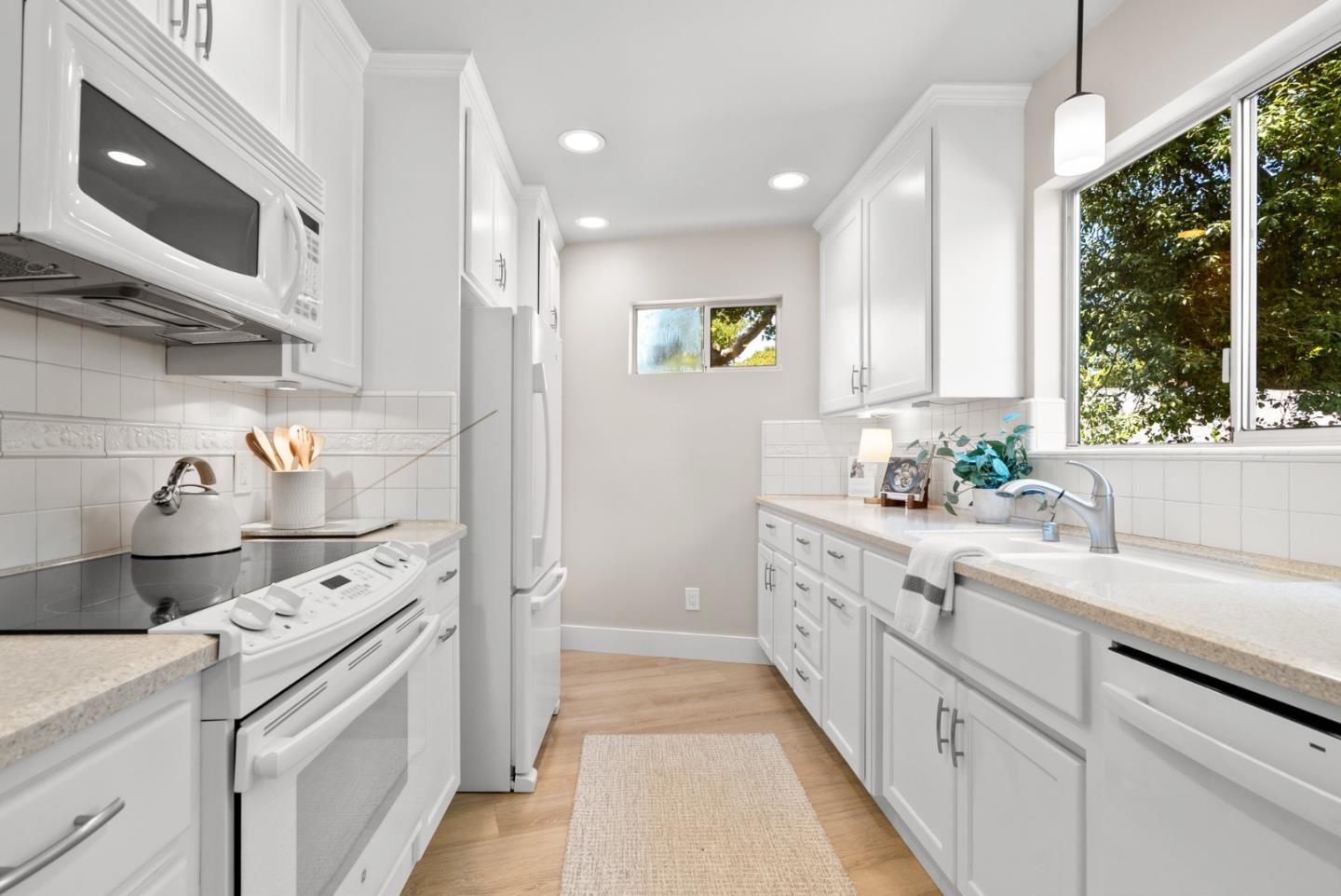 Detail Gallery Image 35 of 67 For 405 Dorsey Ave, Aptos,  CA 95003 - 3 Beds | 2 Baths